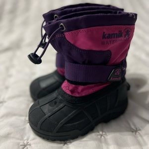 Kamik kids snow boots